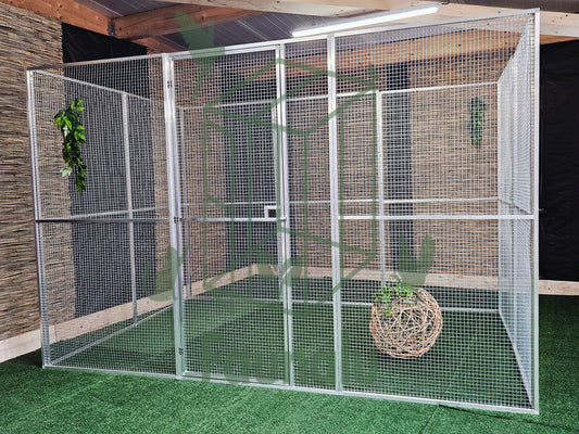 Chatterie Aluminium 300Lx200Hx100l cm Montée - Panneaux + Porte